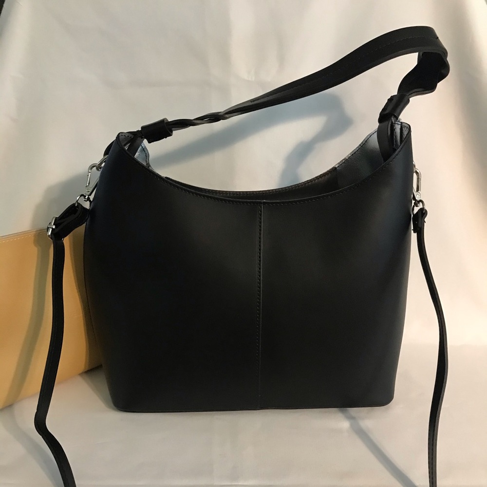 Purse Black soft leather
